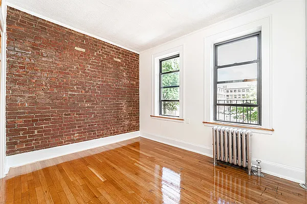 Rented by Modern Spaces | media 2