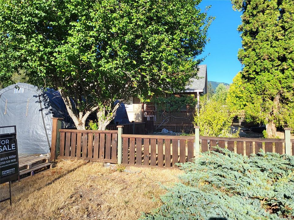 2nd image of 171 Macdonald Rd