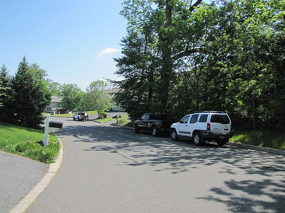 3rd image of 35 Mickletz Rd
