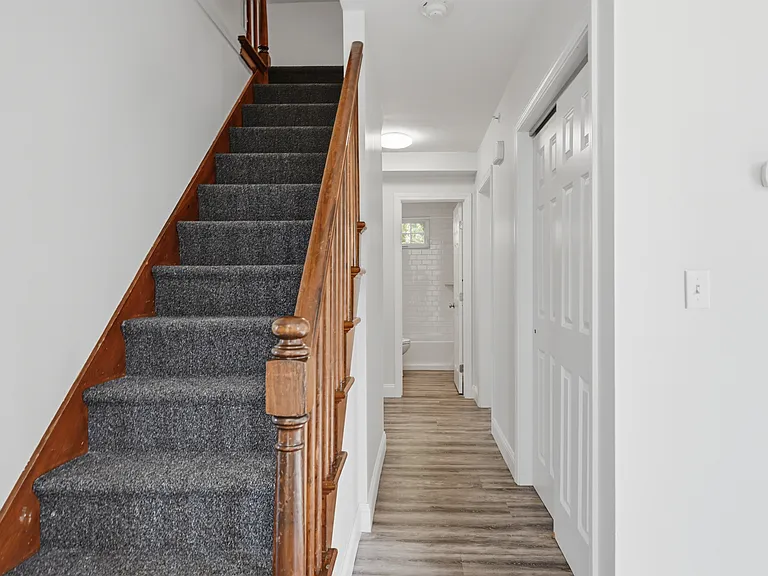 111 Laurel Ct #3 — Photo 19