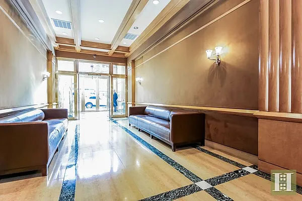 Rented by Halstead Real Estate | media 38