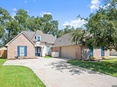 42204 Conifer Dr, Gonzales, LA, 70737