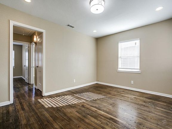 5th image of 2908 Shadow Wood Dr