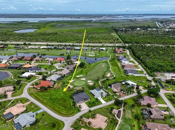11977 Princess Grace Ct, Cape Coral, FL 33991