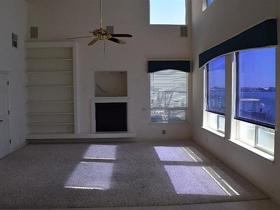 3rd image of 27271 Maritime Ln