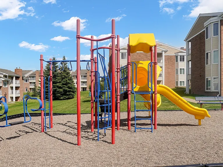 Cinnamon Ridge Apartments — Photo 51