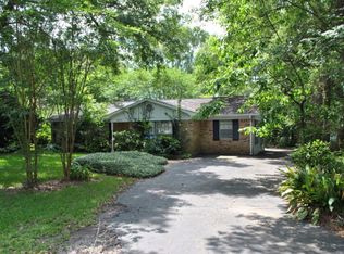 6005 Cottage Hill Rd, Mobile, AL 36609
