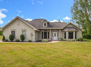 35 Algerine Rd, Lansing, NY 14882