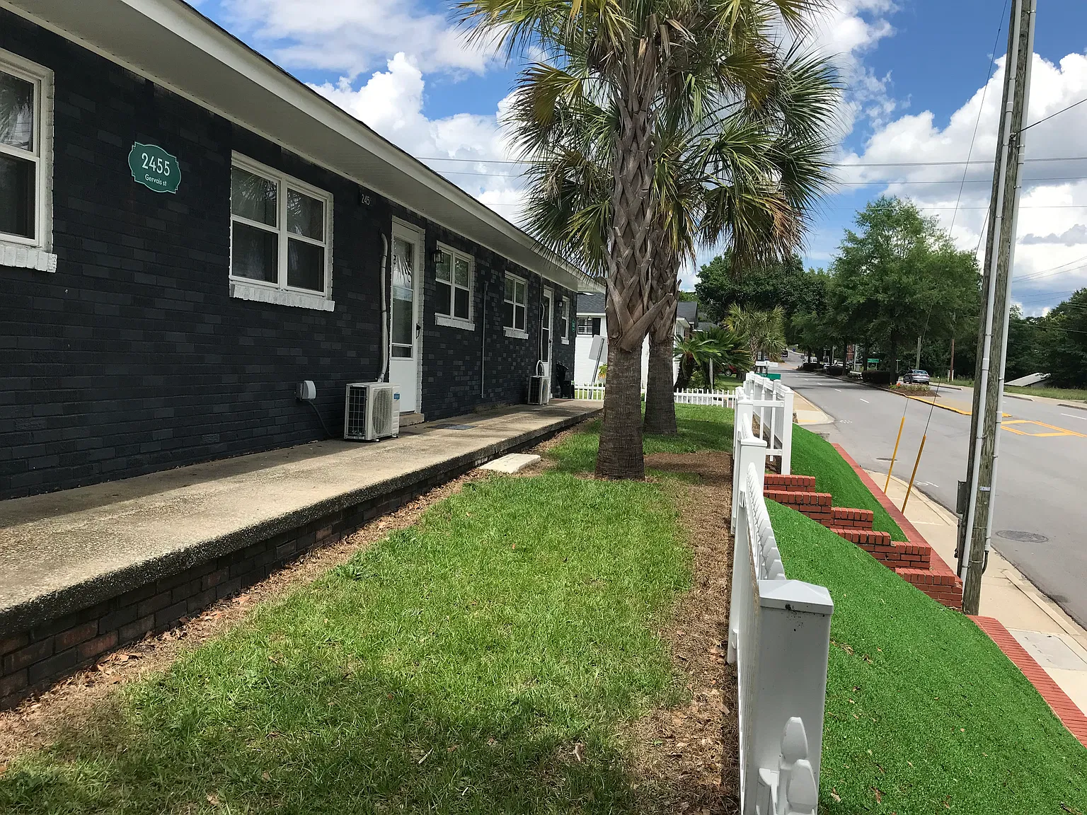 2 bed, 650 sqft, $1,100 — Photo 1