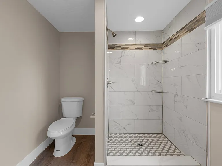 3383 Paris Blvd — Photo 23