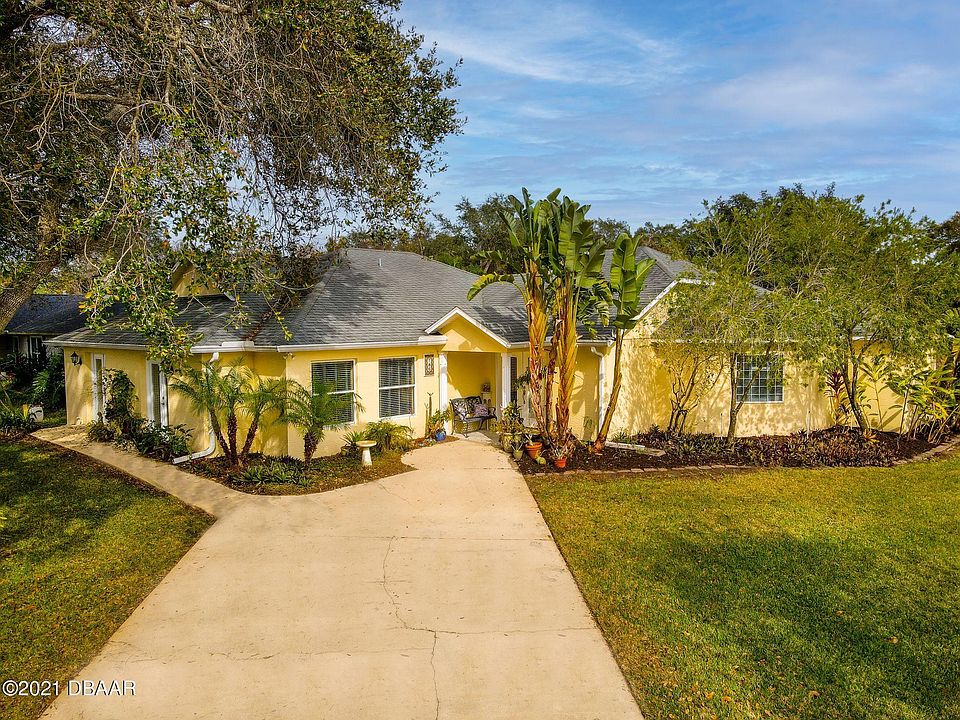 1st image of 786 W Falcon Dr