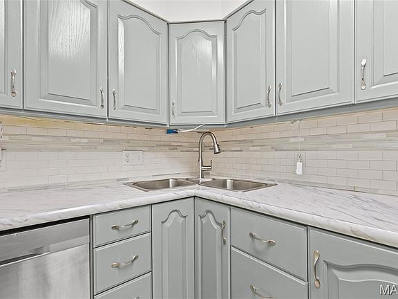 2nd image of 3107 Garnette Dr APT B1