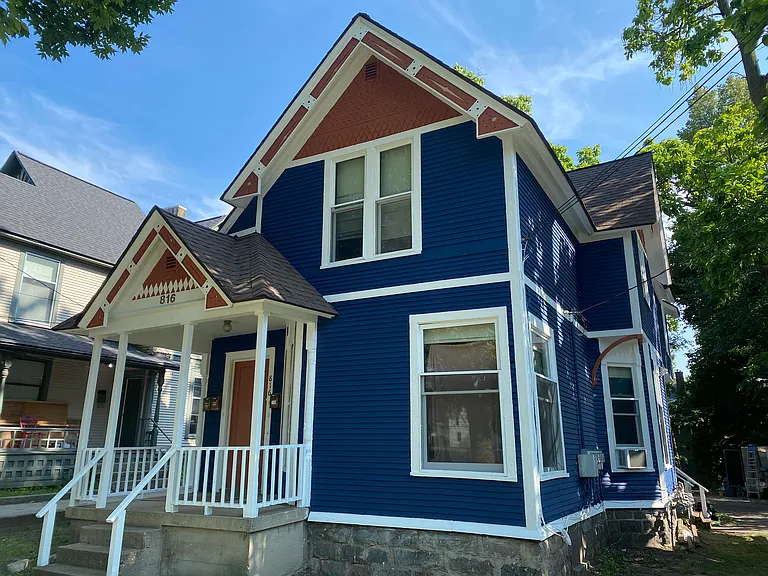816 Wealthy St SE #2 — Photo 1