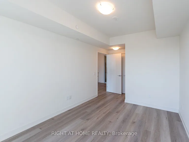 385 Winston Rd #701 — Photo 18