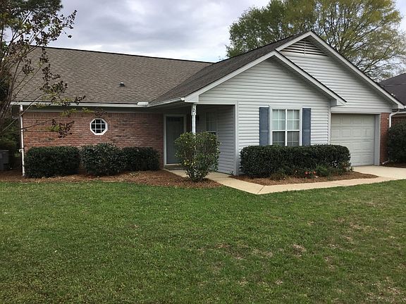 3rd image of 21 Hoffren Dr