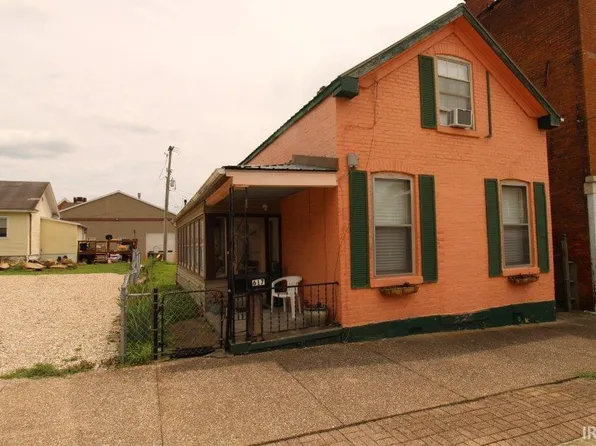 617 Washington St, Cannelton, IN 47520