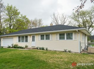 705 W Blodgett Ave, Lake Bluff, IL