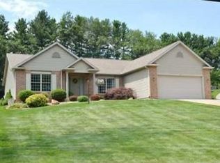 51599 Quince Rd, South Bend, IN 46628