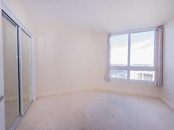 3rd image of 6365 Collins Ave APT 2101