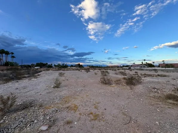 Lindell, Las Vegas, NV 89118
