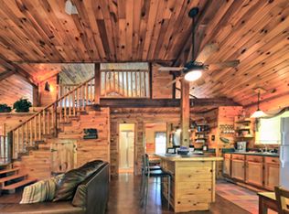 157 Bobber Ln, Broken Bow, OK 74728