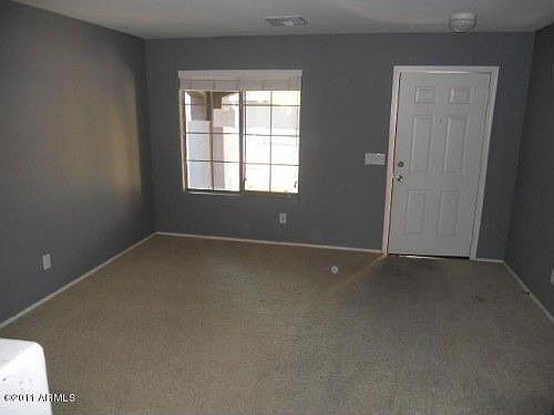 4th image of 422 E Maddison St