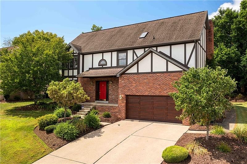 135 Hickory Heights Dr, Bridgeville, PA 15017 Zillow