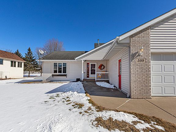 5th image of 509 Chatfield Ln