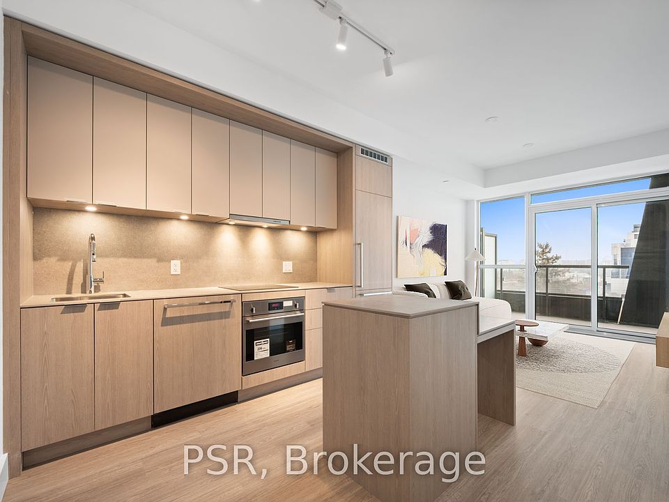 1st image of 6 Greenbriar Rd #521