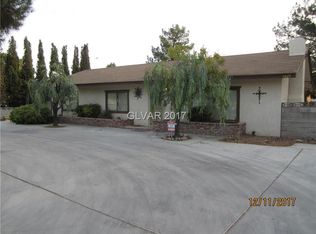 5620 N Torrey Pines Dr, Las Vegas, NV 89130