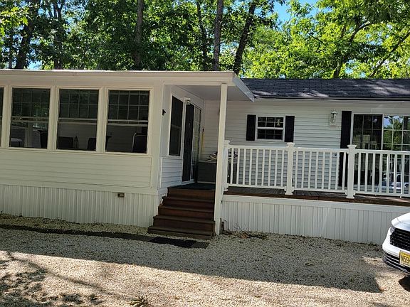 5th image of 561 Corsons Tavern Rd #82