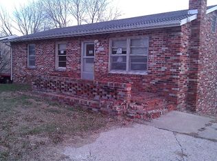 4614 Waterloo Dr, Columbia, MO 65202