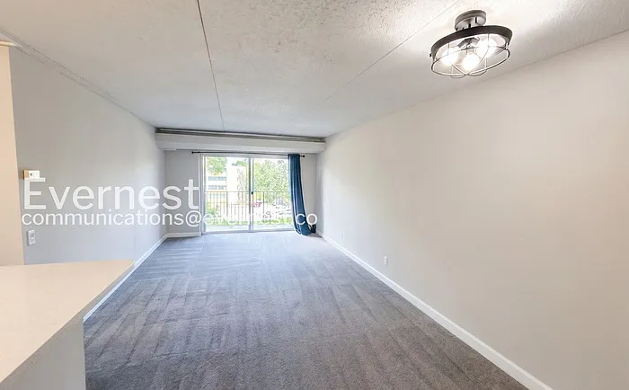 75 S Reynolds St #116 — Photo 11