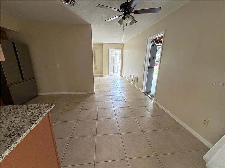 2236 Morningside Dr — Photo 7