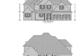 197 Tranquility Dr, Raeford, NC 28376