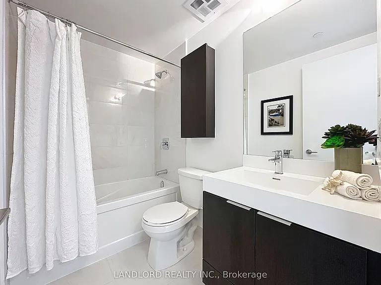 3100 Keele St #1202 — Photo 17