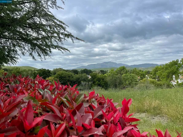 262 Eastridge Dr, San Ramon, CA 94582