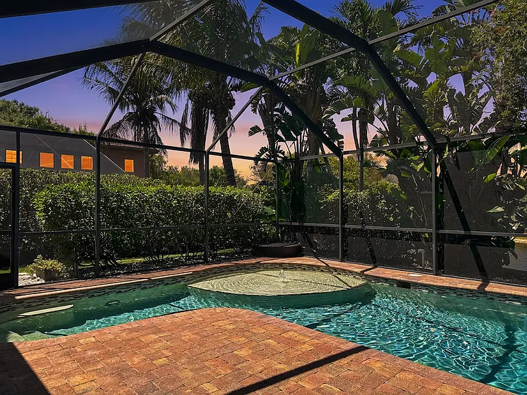 6772 Southern Oak Ct — Photo 18