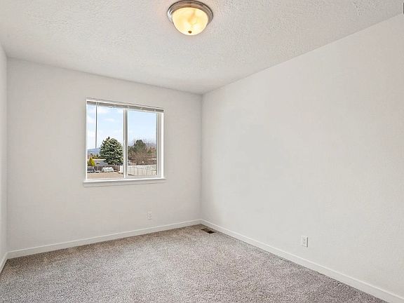 2nd image of 306 S Clinton Rd #1