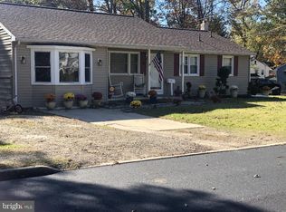 22 Pinegrove Ave, Lindenwold, NJ 08021