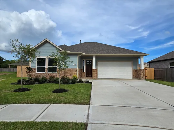1605 Carefree Cir, Seabrook, TX 77586