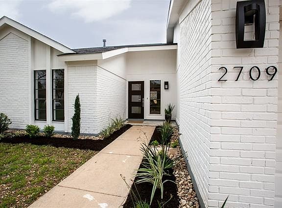 3rd image of 2709 Jorwoods Dr
