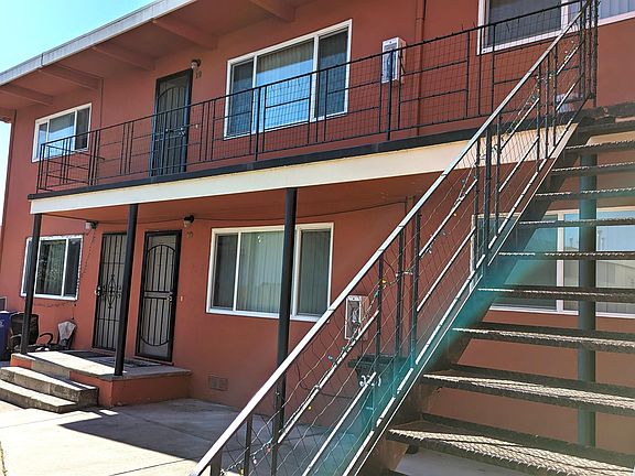 5th image of 2208-2214 Ohio Ave #2212