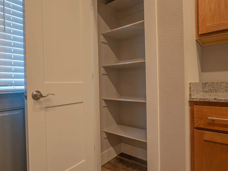 1735 Booker Cir — Photo 12