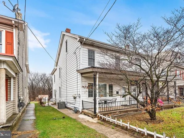 329 S Hanover St, Pottstown, PA 19465