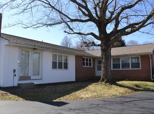 1900 Deerwood Cir SE, East Sparta, OH 44626
