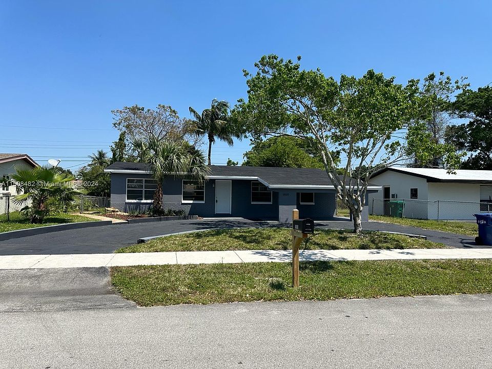 1st image of 1810 NW 34th Ter
