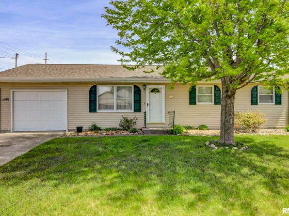 1436 N Lincoln Ave, Taylorville, IL 62568