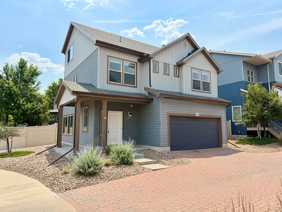 4881 Halifax Ct