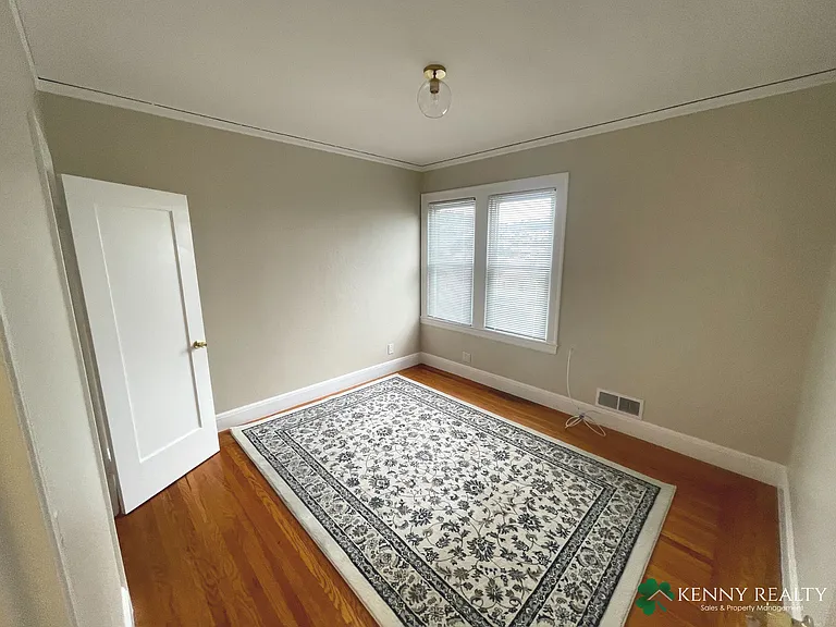 60 Francis St — Photo 16